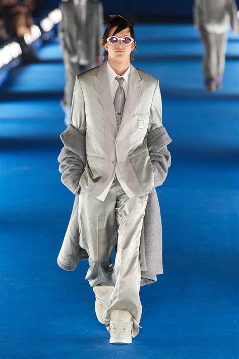 dior resort 23 men|Dior men's fashion show.